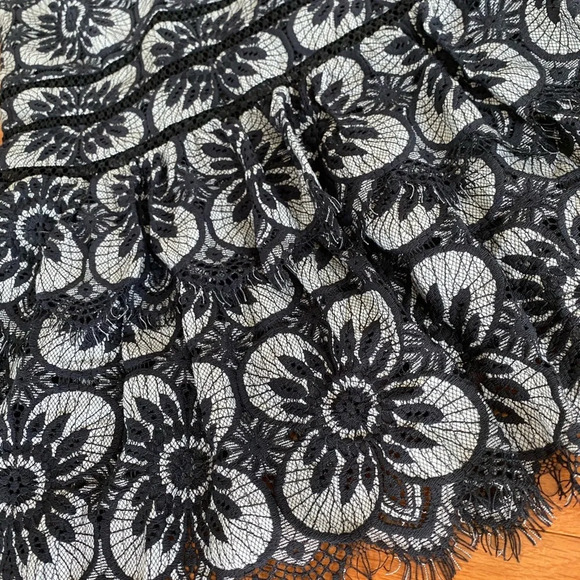 New with tags Banana Republic Dress - Picture 3 of 4